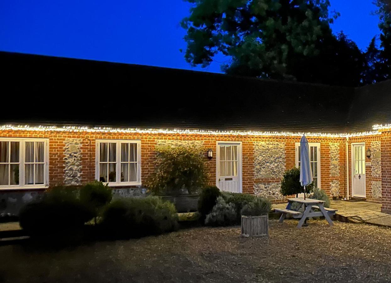Stonehenge Cottages Salisbury Extérieur photo