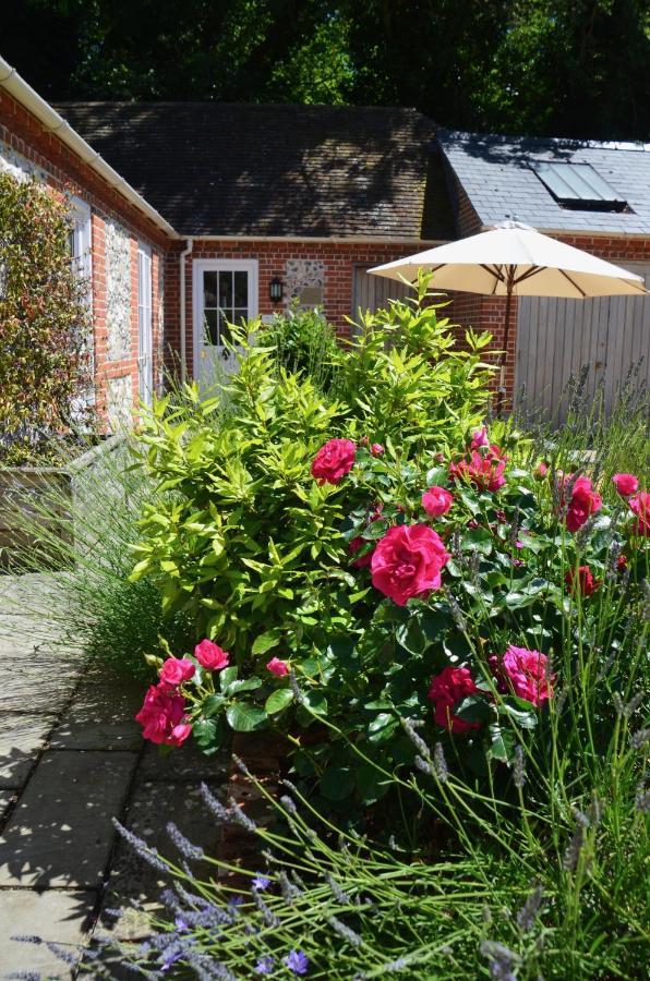 Stonehenge Cottages Salisbury Extérieur photo